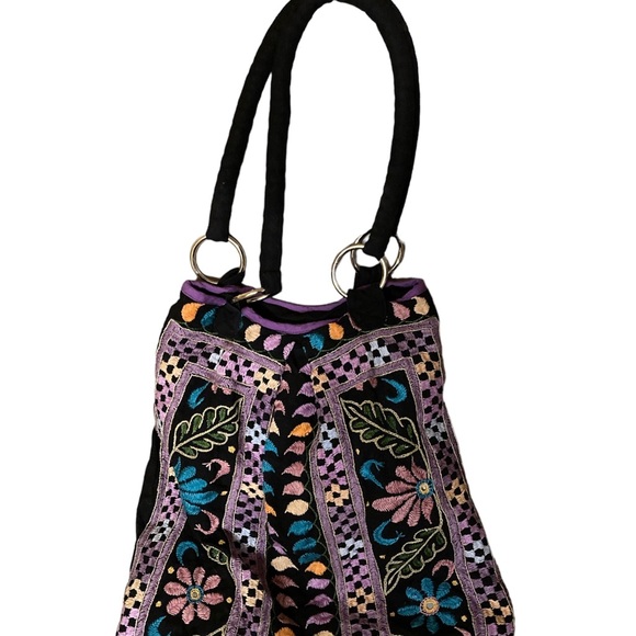 Handbags - Handbag black cloth beautiful flower colors